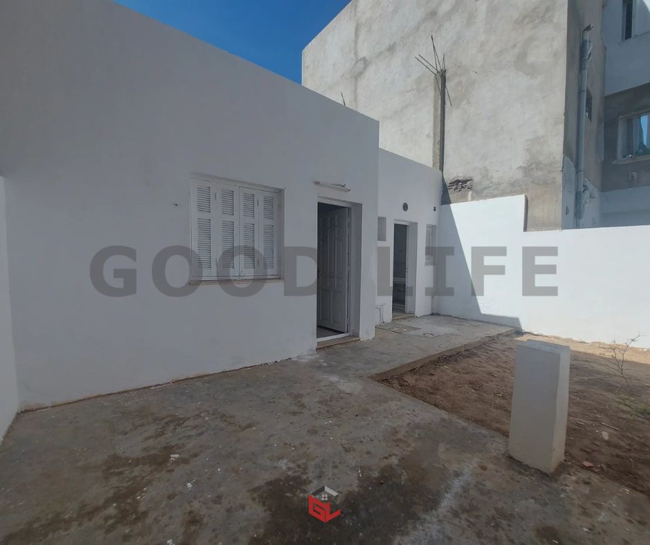 Charming S+1 House in Ariana, Nour Jaafar: A Promising Investment Opportunity