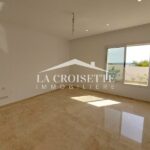 Photo-9 : Appartement S+2 avec jardin et piscine à Gammarth MAL1467