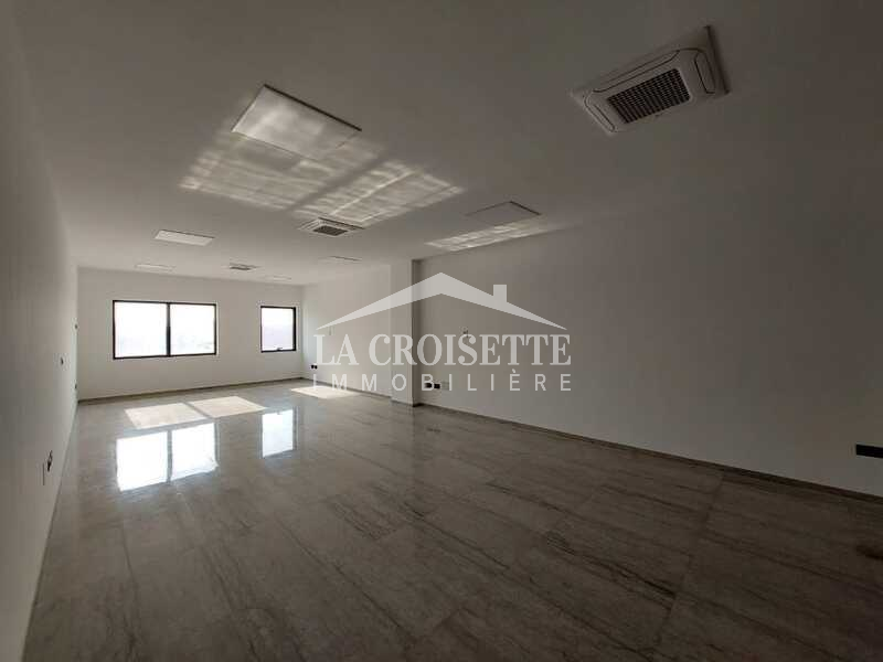 Bureau open-space à La Soukra MBL0458