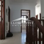 Étage de villa pour usage bureautique h+3 à Carthage ZBL0503