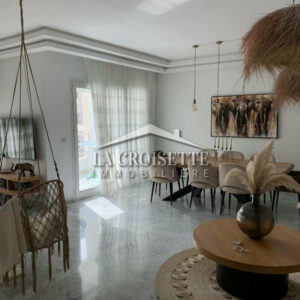 Appartement S+4 avec chambre de service aux Jardins de Carthage MAL1126