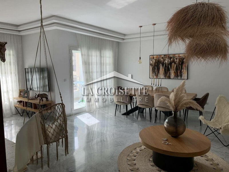 Appartement S+4 avec chambre de service aux Jardins de Carthage MAL1126