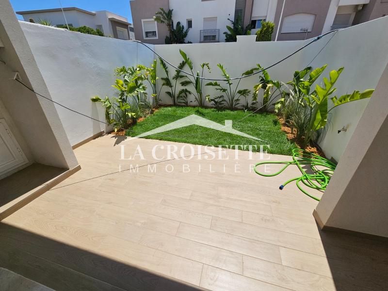 Appartement S+1 avec jardin à La Soukra ZAV1888