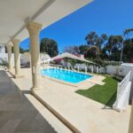 Villa S+5 avec piscine à Gammarth MVL0099
