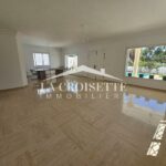 Photo-4 : Villa S+5 avec piscine à Gammarth MVL0099