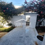 Photo-2 : Villa S+5 avec piscine à Gammarth MVL0842