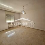 Photo-4 : Rez-de-chaussée de villa S+2 avec jardin à Ain Zaghouan Nord MRCL0316