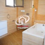 Photo-8 : Appartement S+3 pied dans l’eau front de la mer