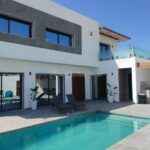 VILLA HAUTE STANDING PROCHE DE LA PLAGE