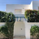 Photo-4 : Villa S+6 à La Marsa avec jardin et piscine