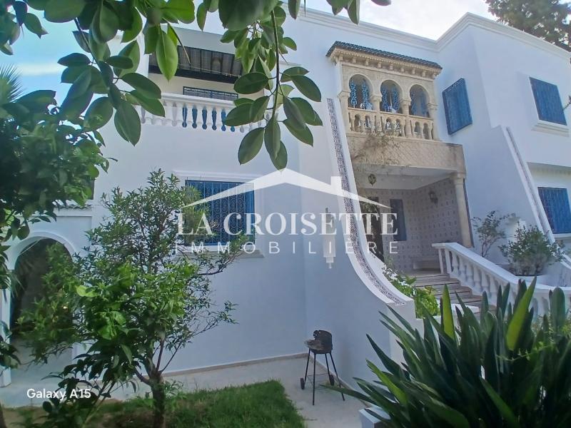 Villa S+8 à La Marsa MVL0724