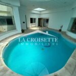 Photo-5 : Villa S+6 avec piscine couverte à L’aouina ZVL1704