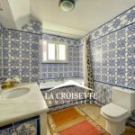 Photo-7 : Rez-de-chaussée S3 avec jardin et piscine vide ou meublé à Gammarth MRCL0291