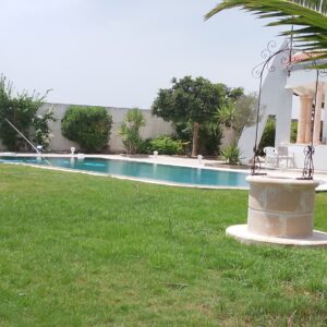 Villa S4 avec Piscine et grand jardin vue sur mer