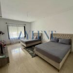Photo-10 : Duplex S+4 avec chambre de service