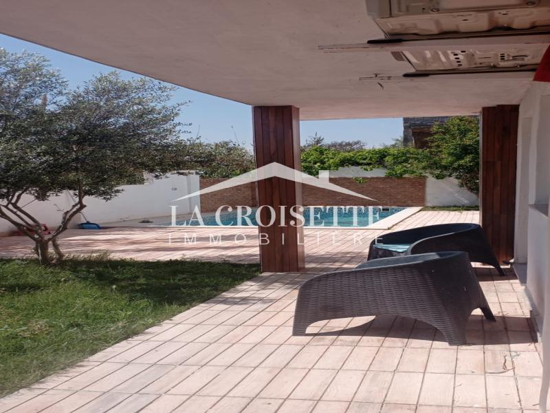 Luxurious Ground Floor Villa for Rent in Gammarth