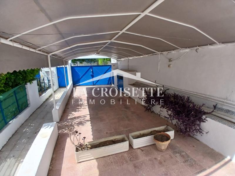 Duplex meublé S3 avec terrasse à La Marsa MDL0548