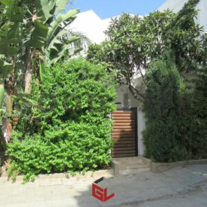 Villa Jumelée à la Route de Relais