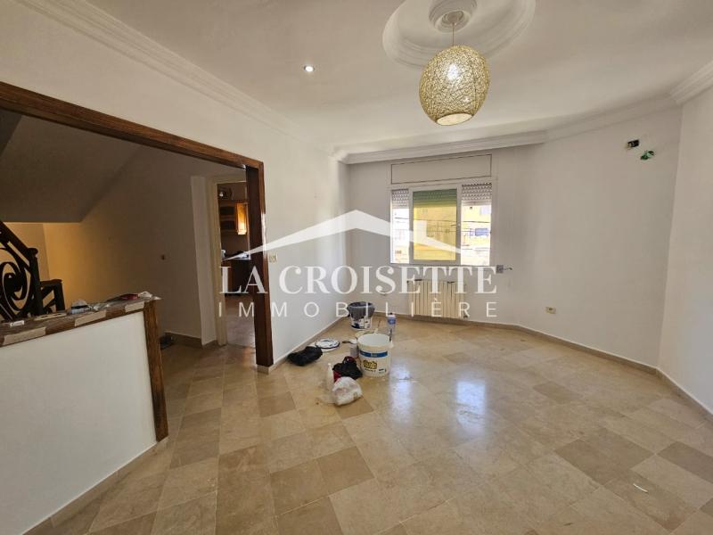 Duplex S4 avec terrasse aux Jardins de Carthage ZEL0556