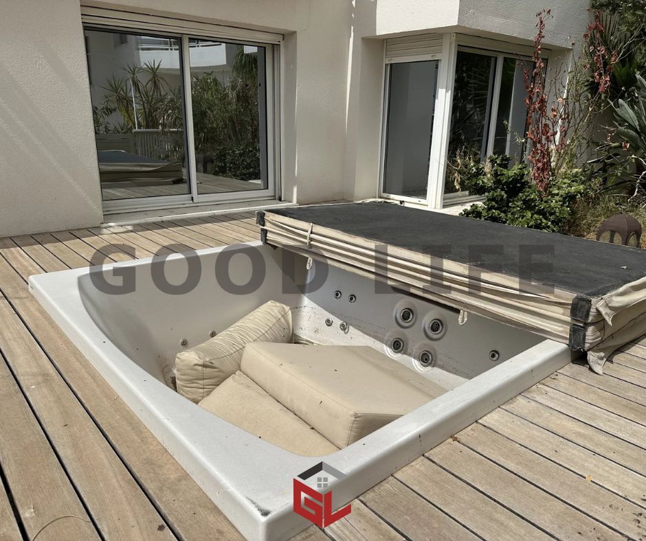 Stunning S+3 Apartment with Unobstructed Lake View