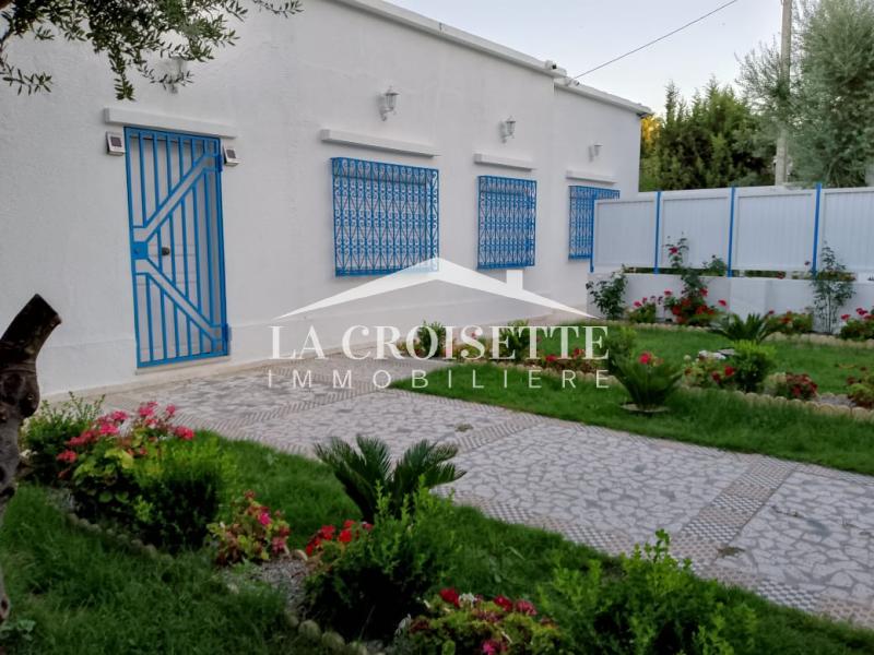 Rez-de-chaussée de villa avec jardin S2 meublé à Carthage MAL1871