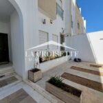Triplex S4 avec piscine à Gammarth MTRV0063