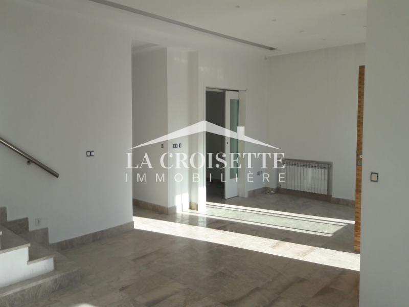 Duplex S3 avec terrasse à La Marsa MDL0357