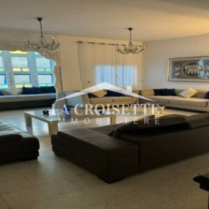 Étage de villa meublé à Sidi Bou Said ZEL0570