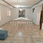 Photo-2 : Villa S+4 avec piscine à La Marsa MVL0029