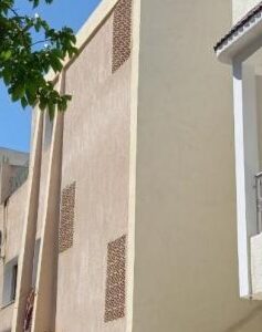 Villa duplex à proximité du z.i elmghira