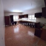 Photo-3 : Villa S+9 à La Soukra MVL1724