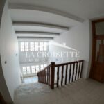 Photo-4 : Villa S+9 à La Soukra MVL1724