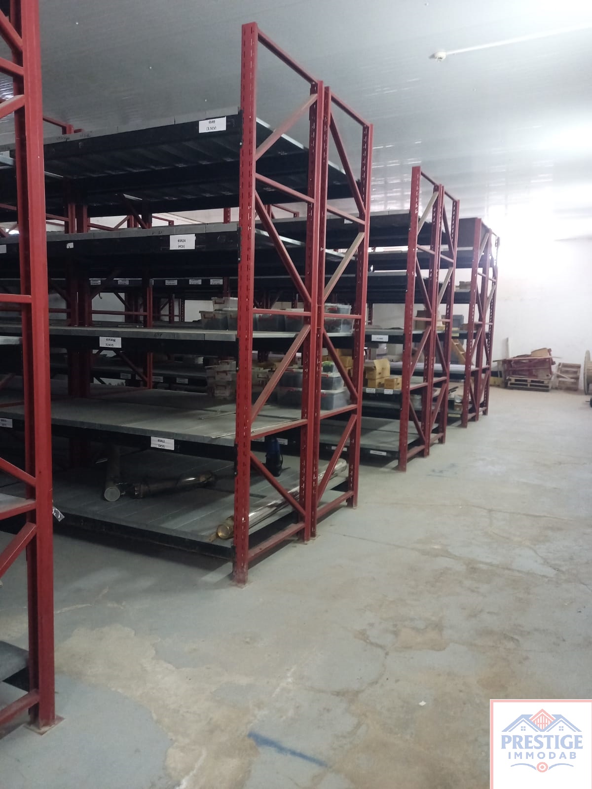 Fond de commerce local industriel ou commercial 363m²