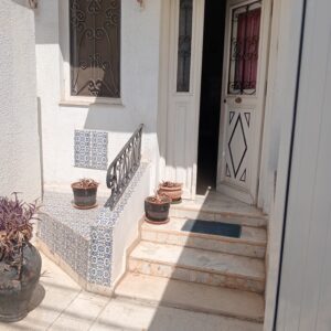 RDC d’une villa sise à Marsa ville