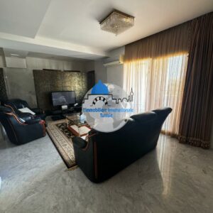 Appartement en S+4 à Khzema Est