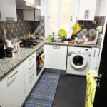 Photo-6 : Appartement de type S+2 front mer dans une résidence avec piscine