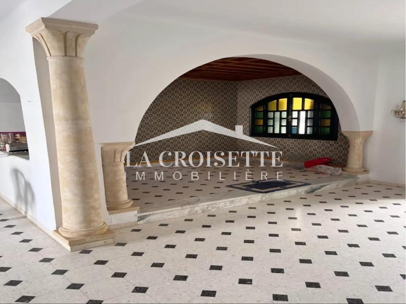 Étage de villa S+2 indépendant à La Marsa plage ZEL0574