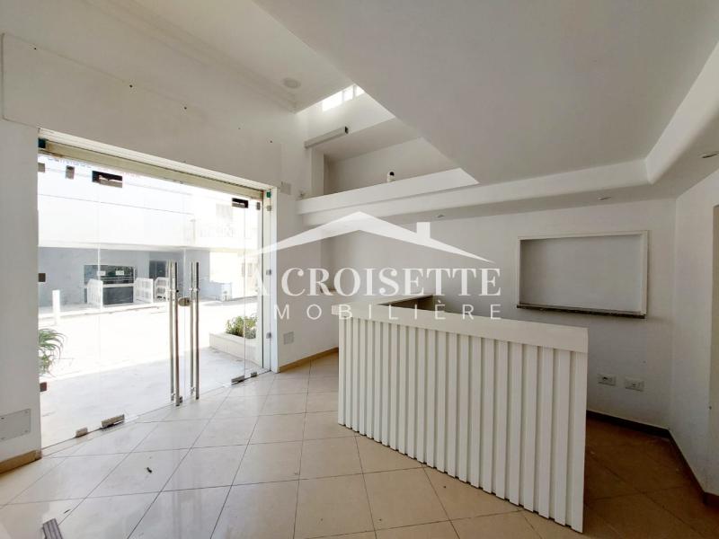 Local commercial en double hauteur à La Marsa ZCL0550