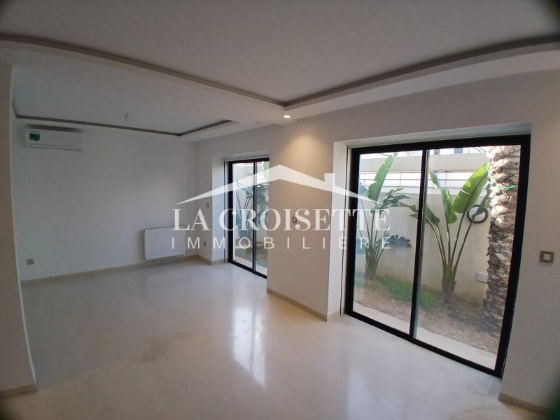 Duplex S3 à Bhar Lazrak La Marsa ZDL0651