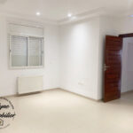 Photo-18 : Magnifique villa indépendante de type S+4 non meublé située à Khézama