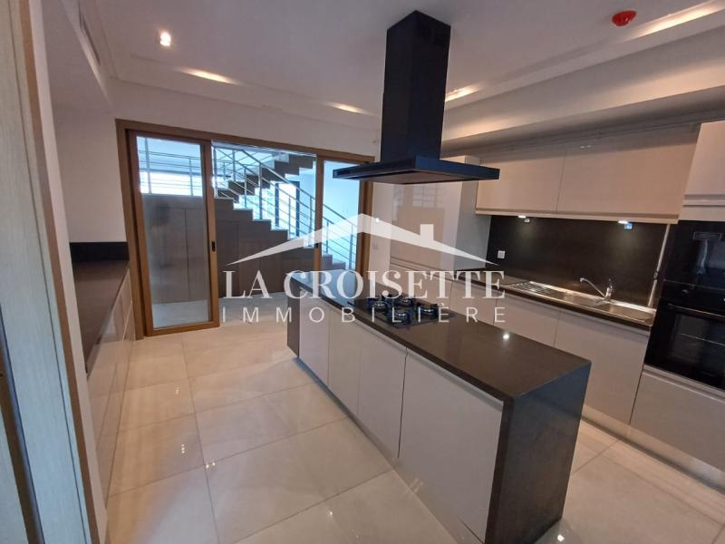 Duplex S+3 avec terrasse aux Berges du Lac 2 MDV0179