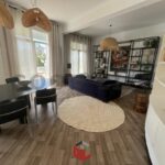 Photo-2 : S+3 meublé avec vue sur le parc à place pasteur