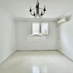 Photo-8 : Rez-de-chaussée de villa s3 à La Marsa avec chambre de service et jardin MRCL0270