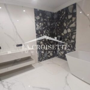 Rez-de-chaussée de villa S+3 Vue Mer à La Marsa MRCL0337