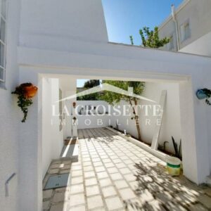 Duplex S+3 avec Jardin à La Marsa MDL0707