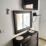 Photo-9 : Appartement de type S+2 front mer dans une résidence avec piscine