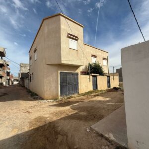 Villa avec 6 appartements