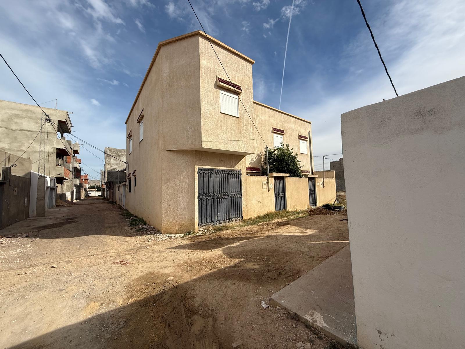 Villa avec 6 appartements