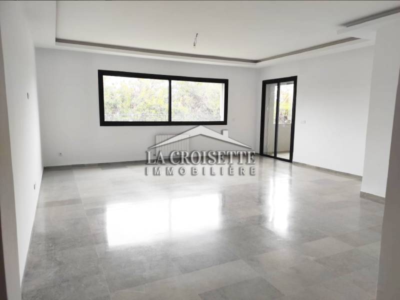 Appartement S3 avec chambre de service à La Marsa MAL1886