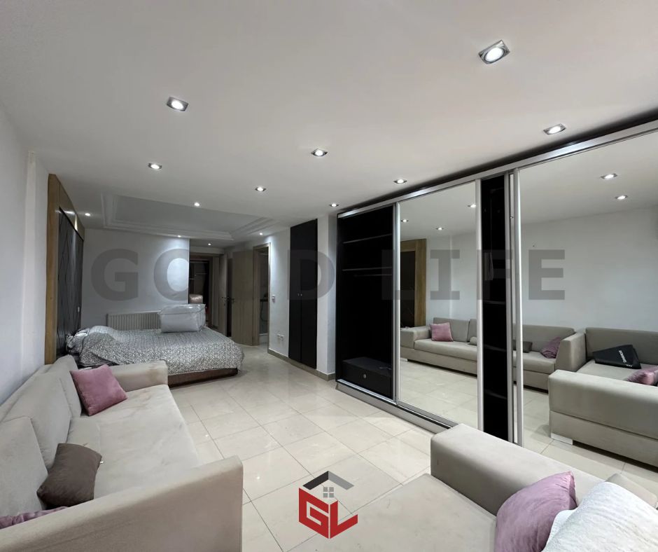 Duplex Meublé en S3 à La Marsa Cube